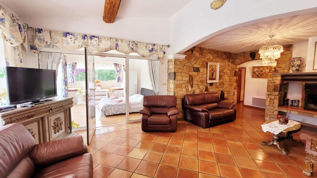 Villa Provencale A Sainte Maxime, Golf De Saint Tropez Exteriér fotografie